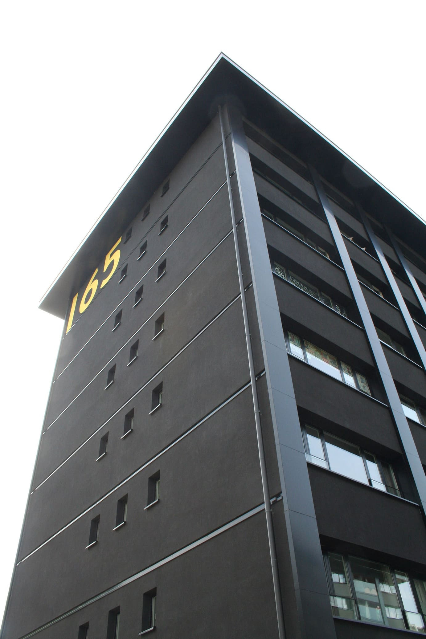 appartement-zwart-sierpleister