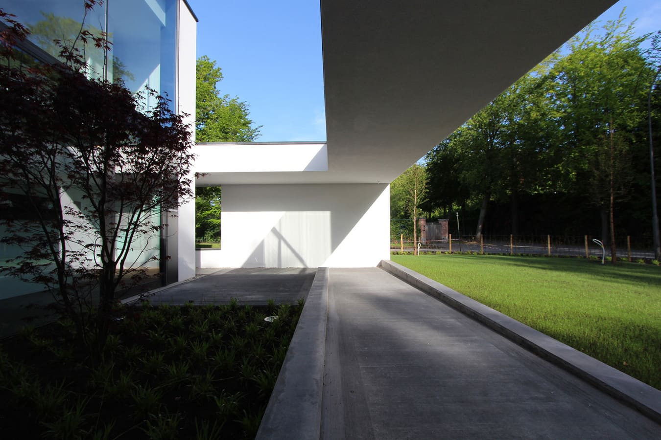 fijne-korrel-villa-wit