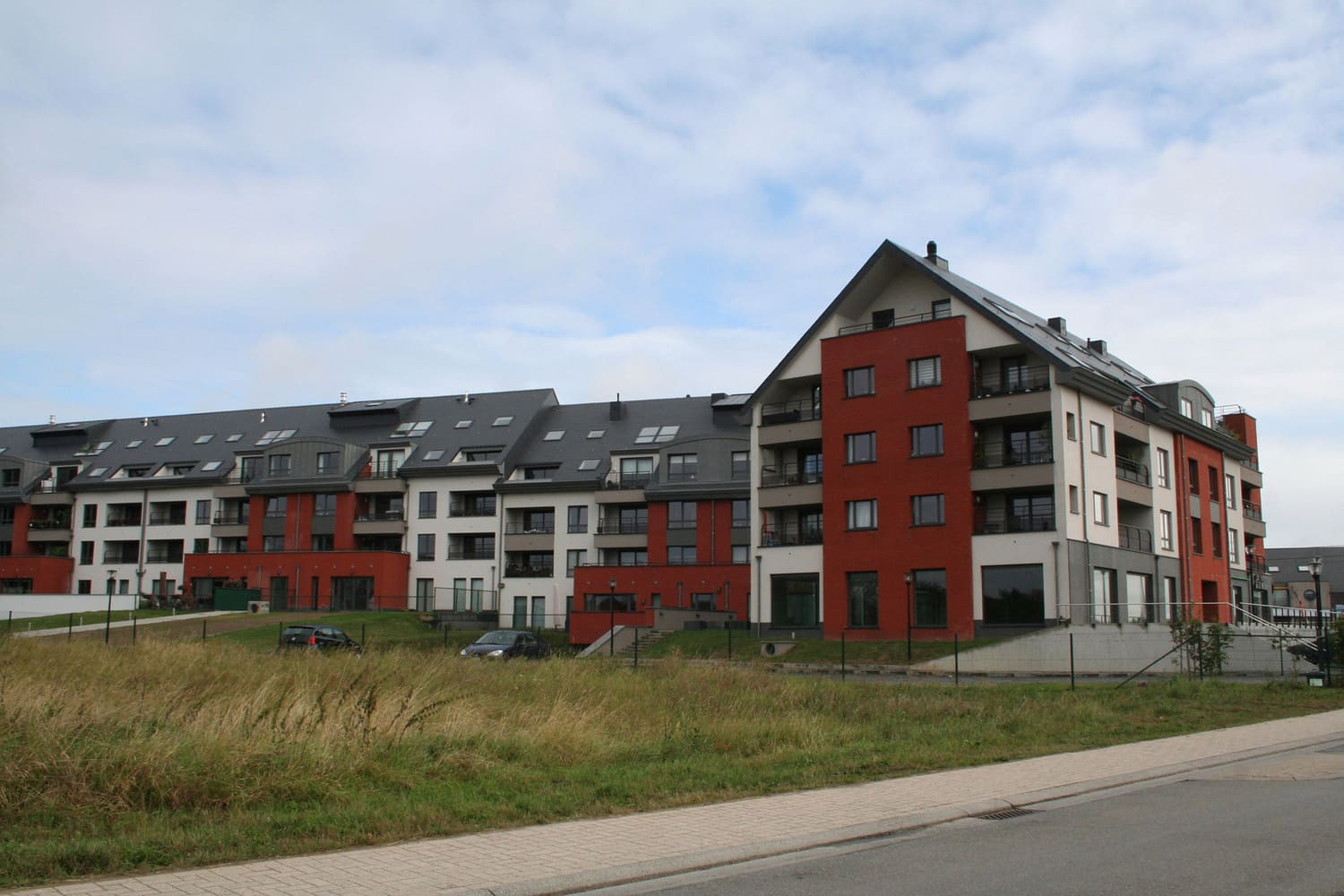 home-witte-sierpleister